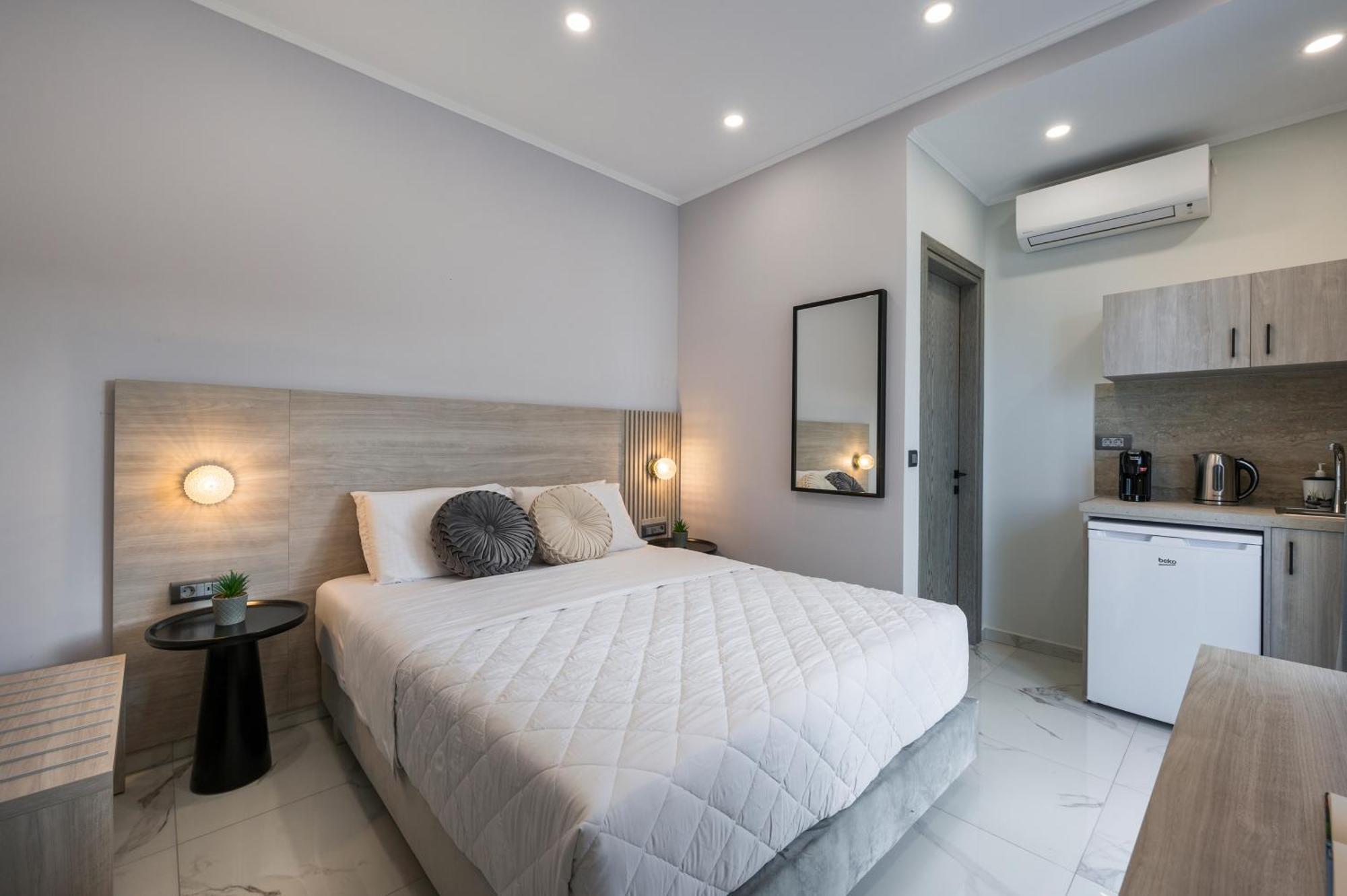 Alexia Seaview Apartments Kíssamos Eksteriør billede